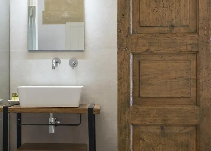 Palazzo Montemurro 4*