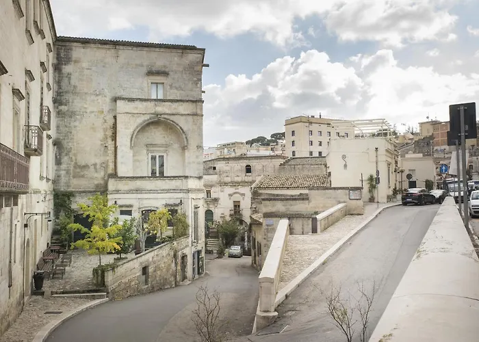 Palazzo Montemurro 4*